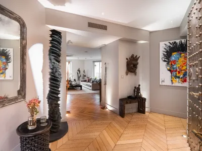 Luxury 250 m² Saint-Germain Apartment for Events & Productions