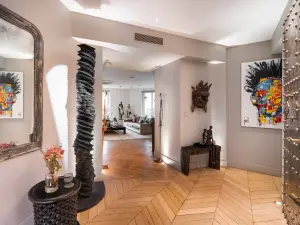 Luxury 250 m² Saint-Germain Apartment for Events & Productions