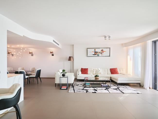 Spacious Cannes Apartment for Events Opposite Palais