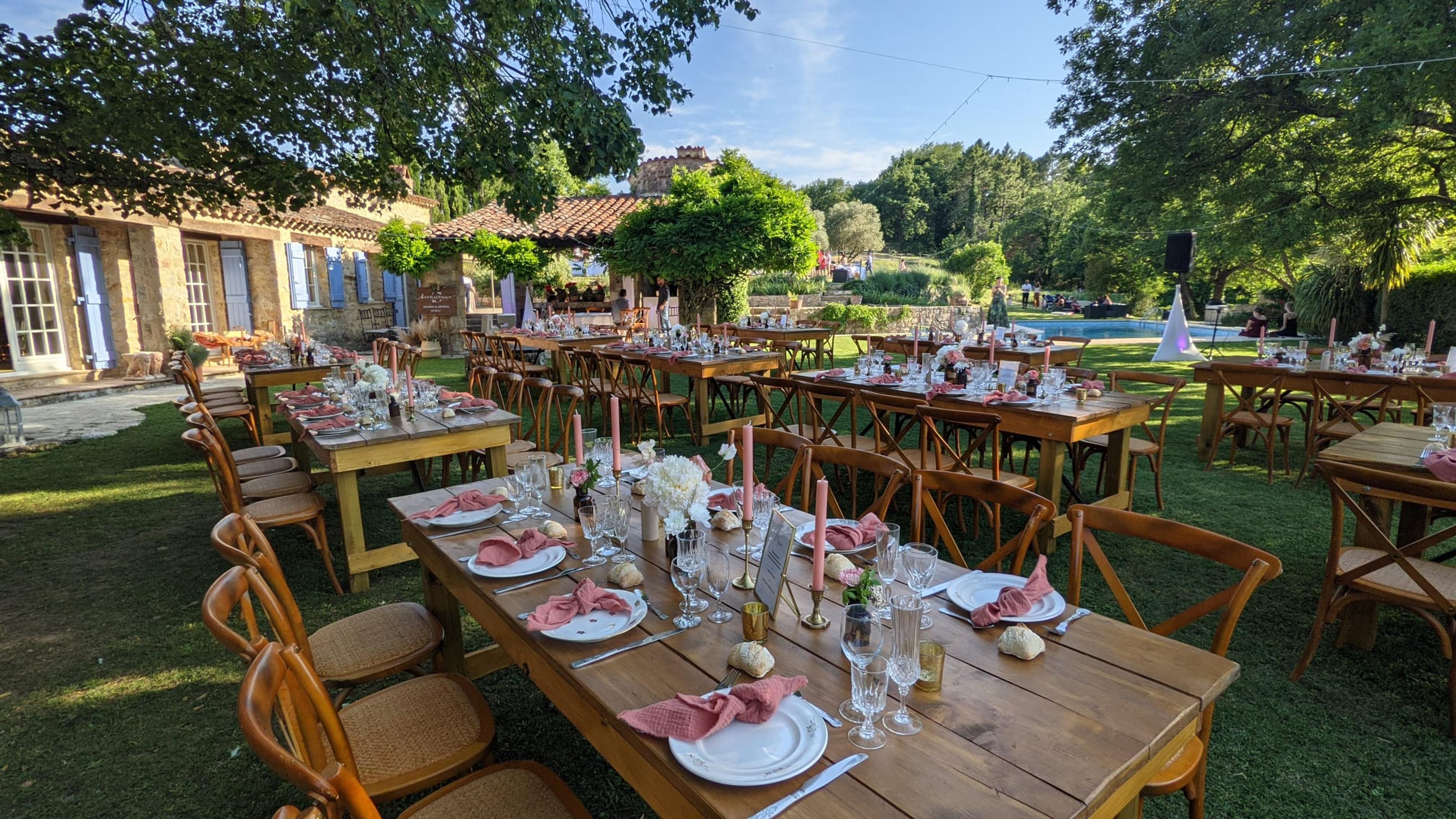300 m² garden for idyllic outdoor meals