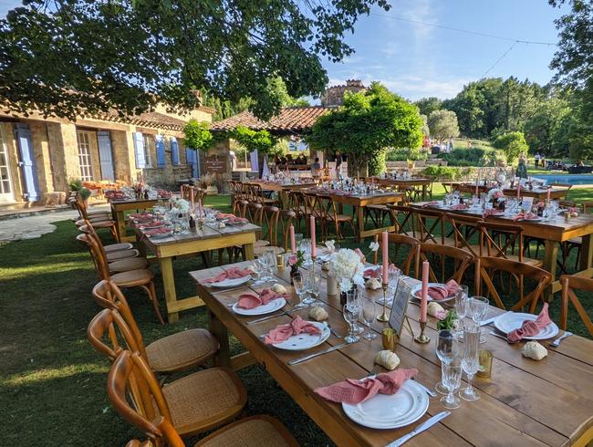 300 m² garden for idyllic outdoor meals
