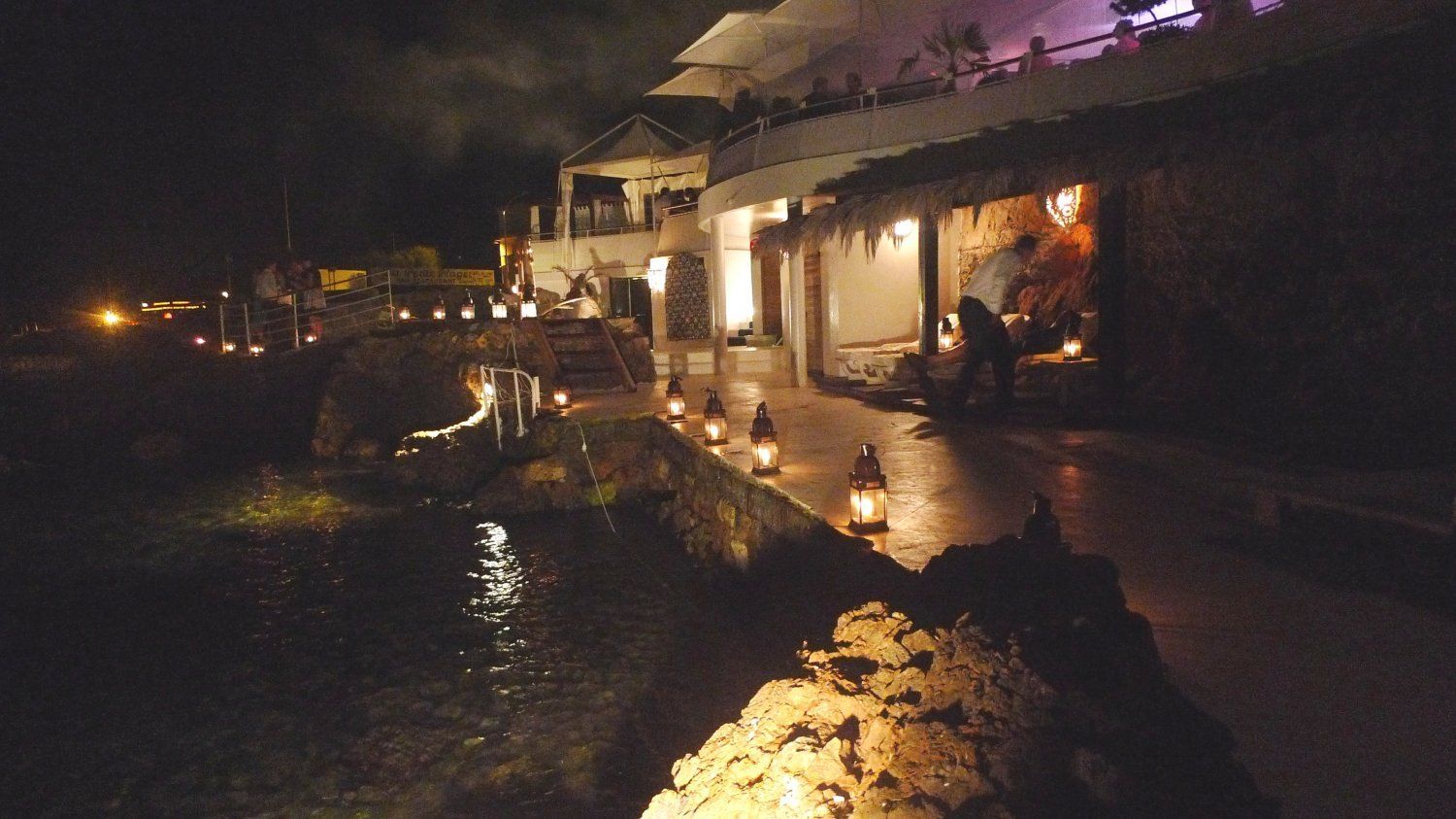 Beautiful Villa With Beach Access