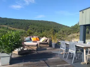 Alpine Venue with Panoramic Lake Views and Terrace