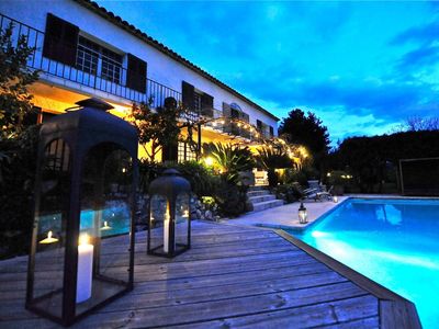 Bastide (140m2) with swimming pool and jacuzzi in the heart of a century-old olive grove