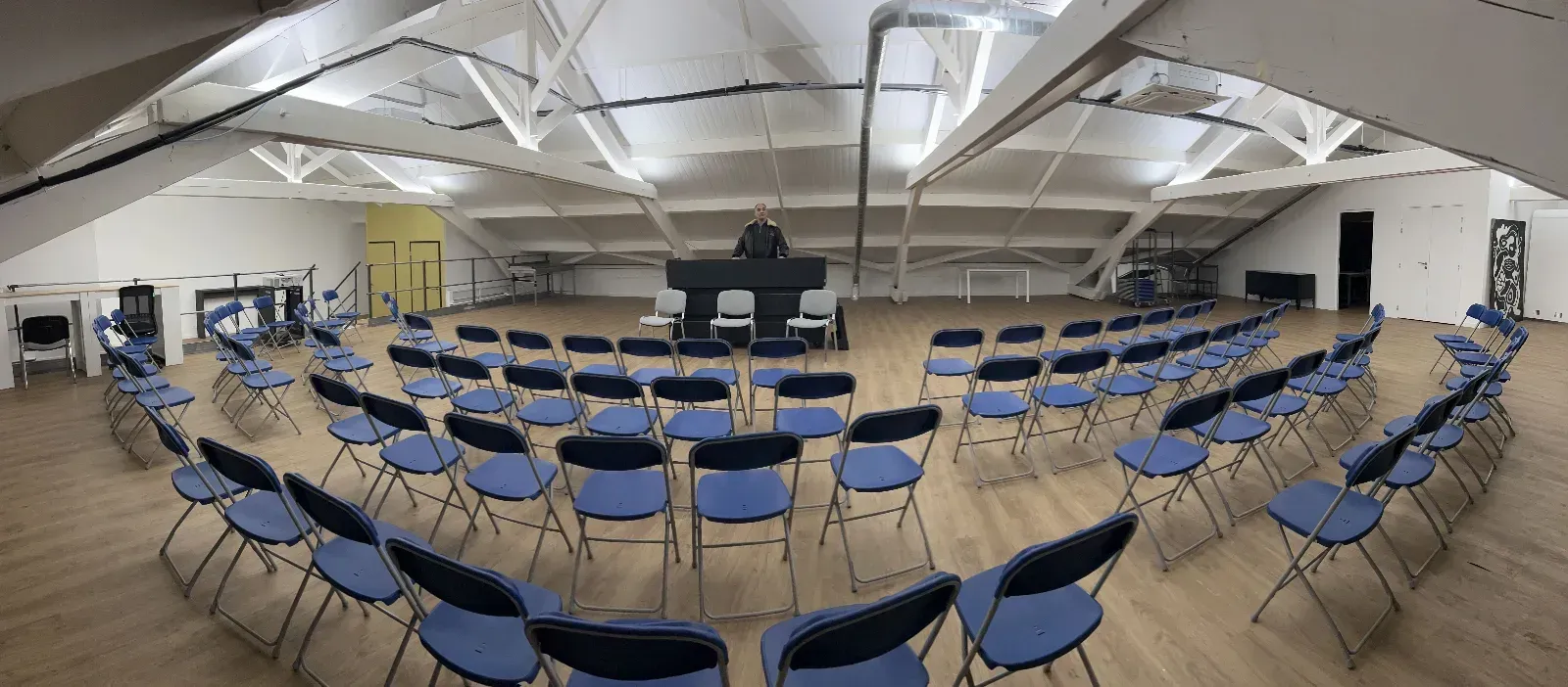 Atypical venue for seminars and conferences