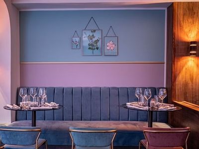 Authentic Modern Venue in Aix-en-Provence for Events & Dining