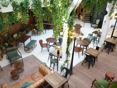  Atypical space of over 400m² in the heart of Aix en Provence