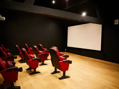 Luxury chalet Indoor pool Jacuzzi Cinema