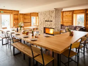 Luxury chalet Indoor pool Jacuzzi Cinema