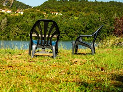 Hotel-restaurant by the water