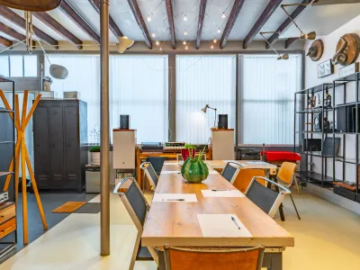 Urban Loft in Paris: A Refined Space for Creative Events