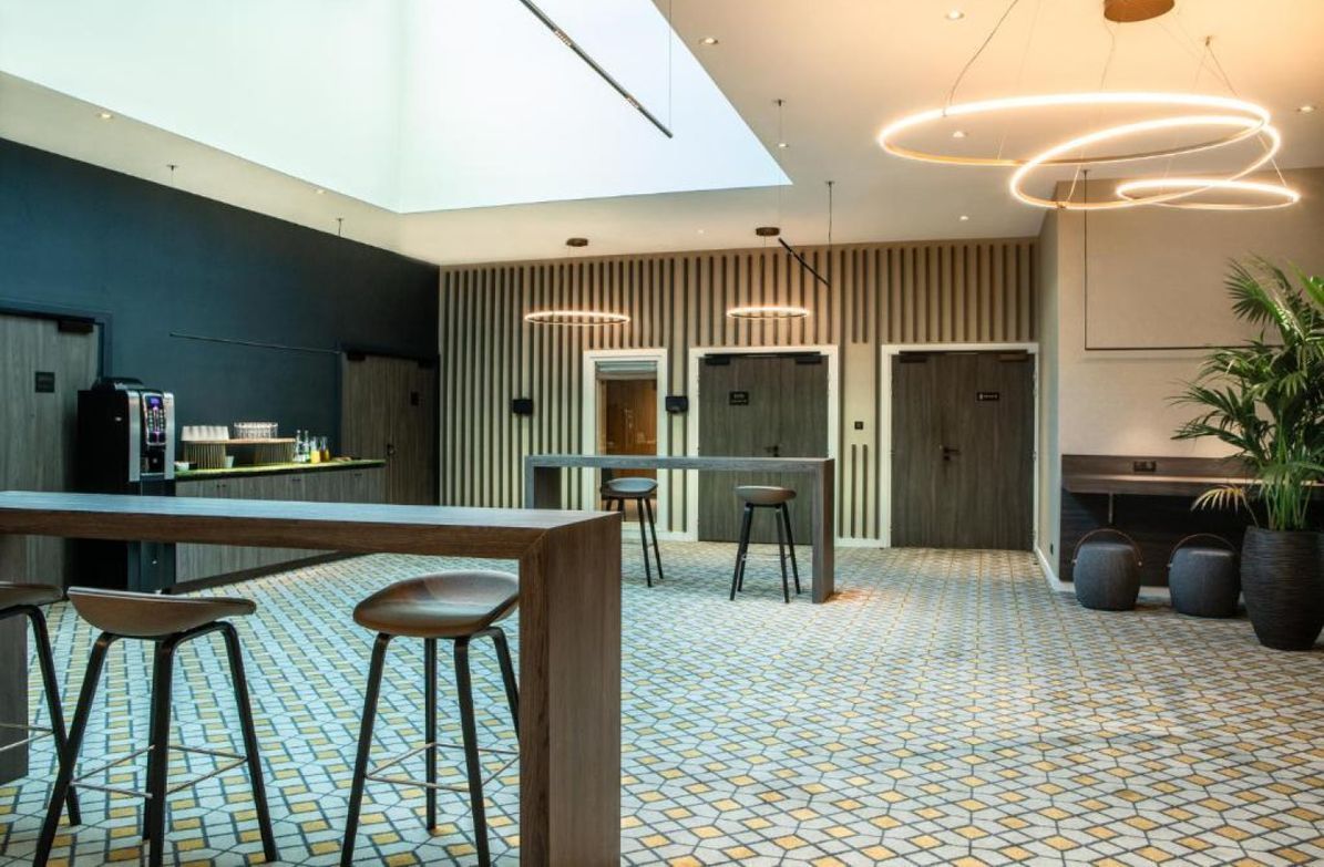Seminar room for 30 people