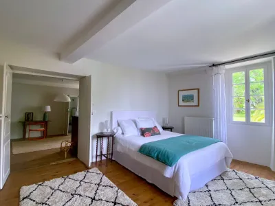 Propriété avec une vue unique sur les Pyrénées.