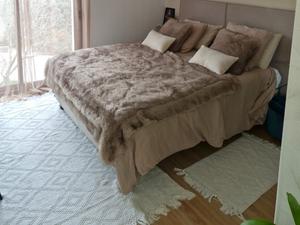 200m² contemporary house 5 minutes' walk from the village