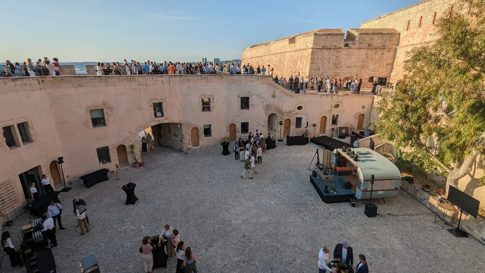 Monument historique avec vue panoramique à Marseille
