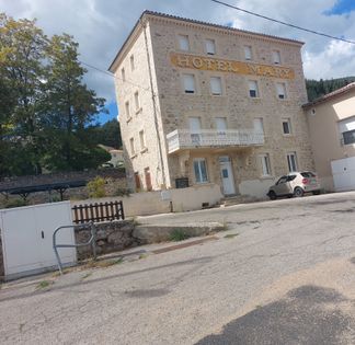 GUEST HOUSE with meeting room