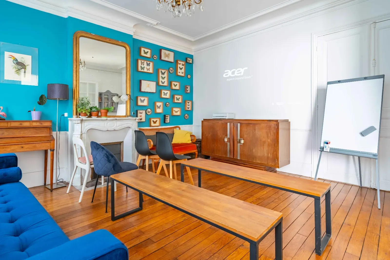 Bourgeois-style house with garden just 200m from Paris