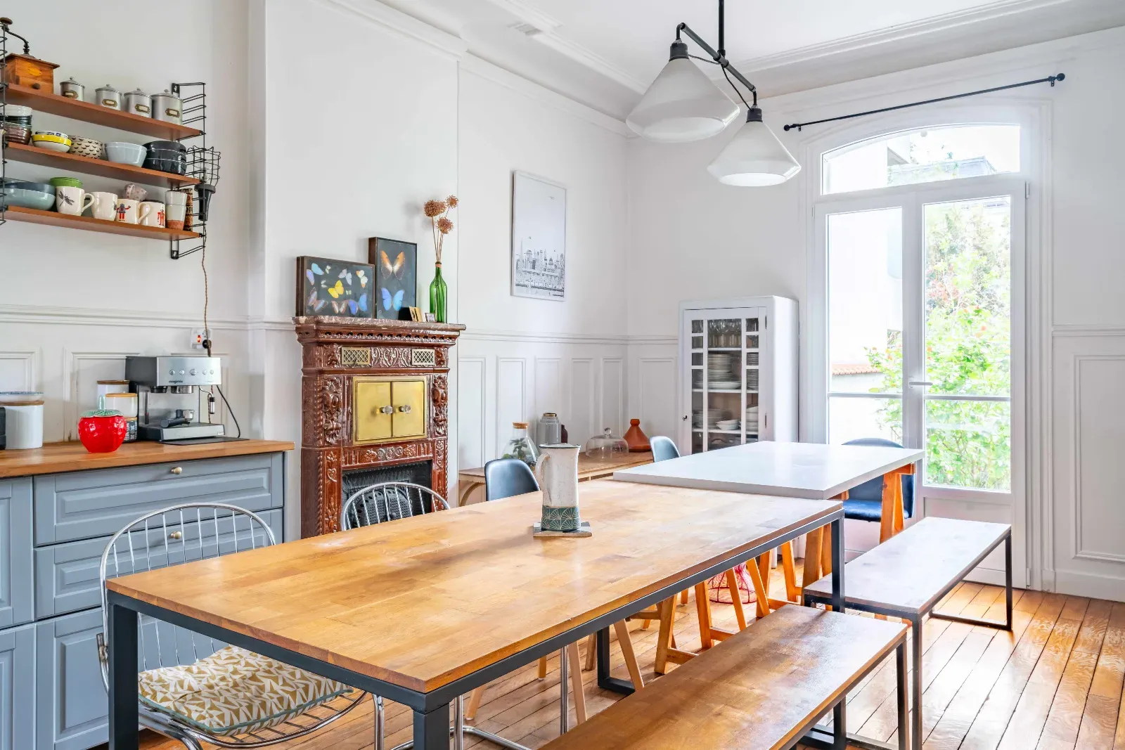 Bourgeois-style house with garden just 200m from Paris