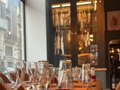 Bar/ Restaurant authentique et atypique