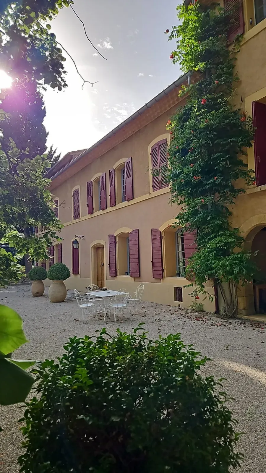 Domaine Privé de 7 Hectares avec Jardins Remarquables pour Événements à Aix-en-Provence