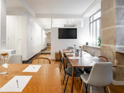 Light-filled loft in the heart of the Marais district