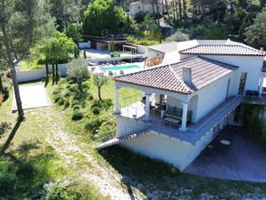 Elegant Villa for Business Events in Nature