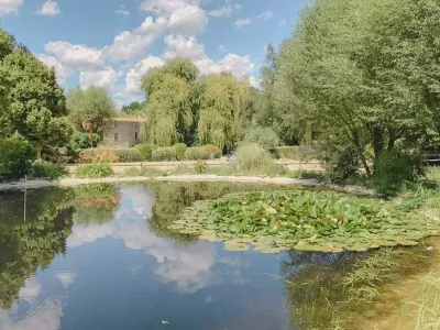 Provençal Bastide with Pool & Spa in Forcalquier