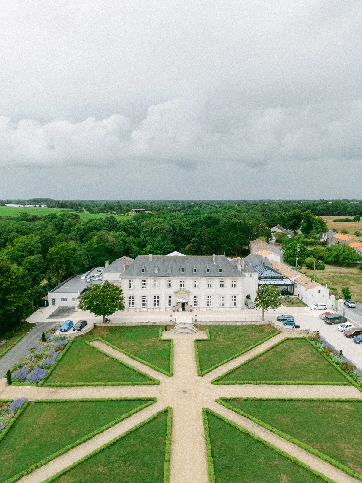 L'Abbaye : Hôtel 4 Étoiles et Lieu d'Événements Historique près de Nantes