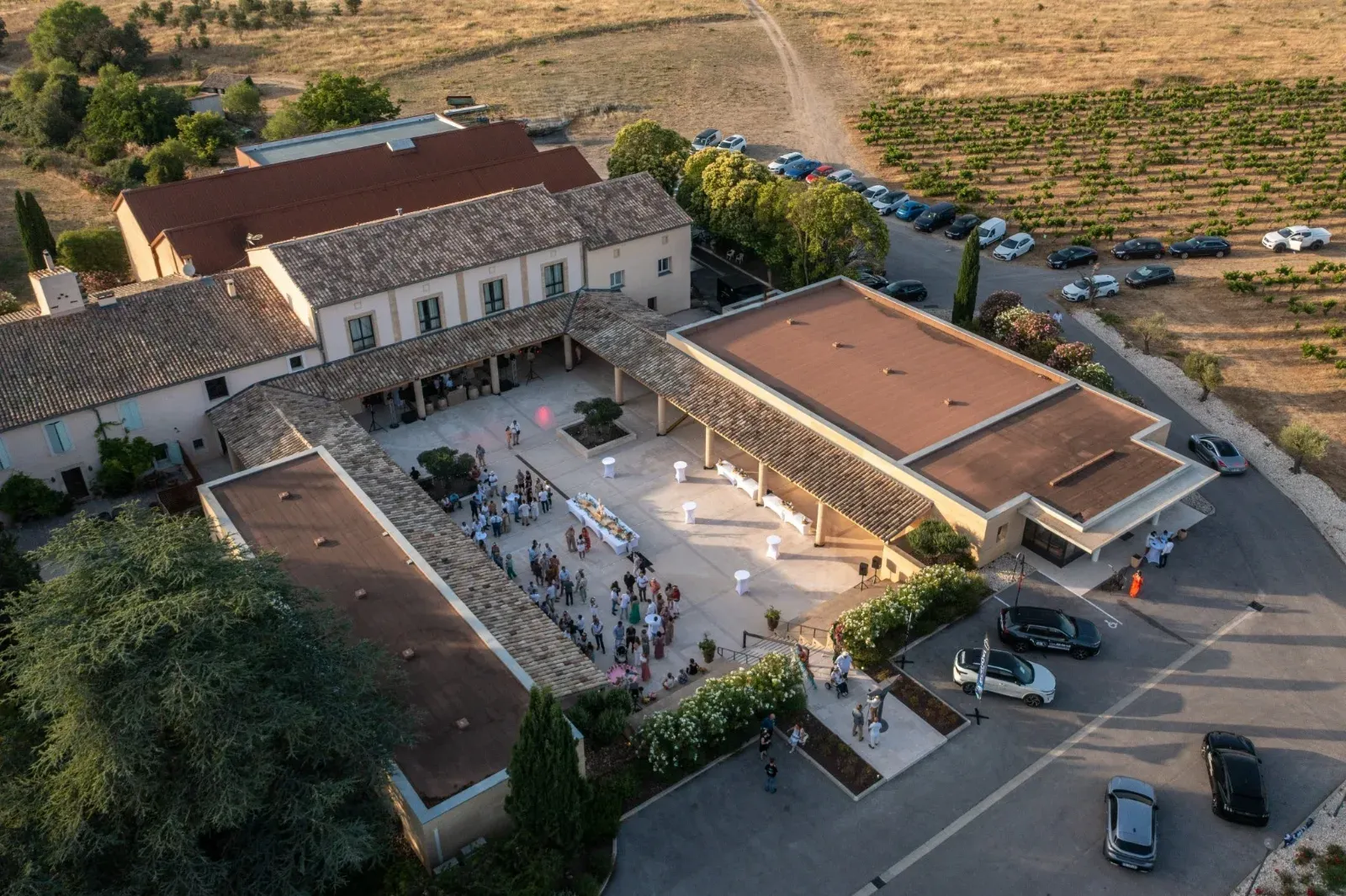 Wine-growing estate on the outskirts of Nimes