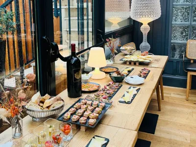 Glass Roof Venue in Bordeaux for Events Up to 45 People