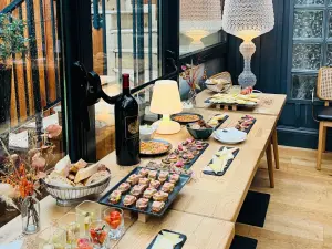 Glass Roof Venue in Bordeaux for Events Up to 45 People