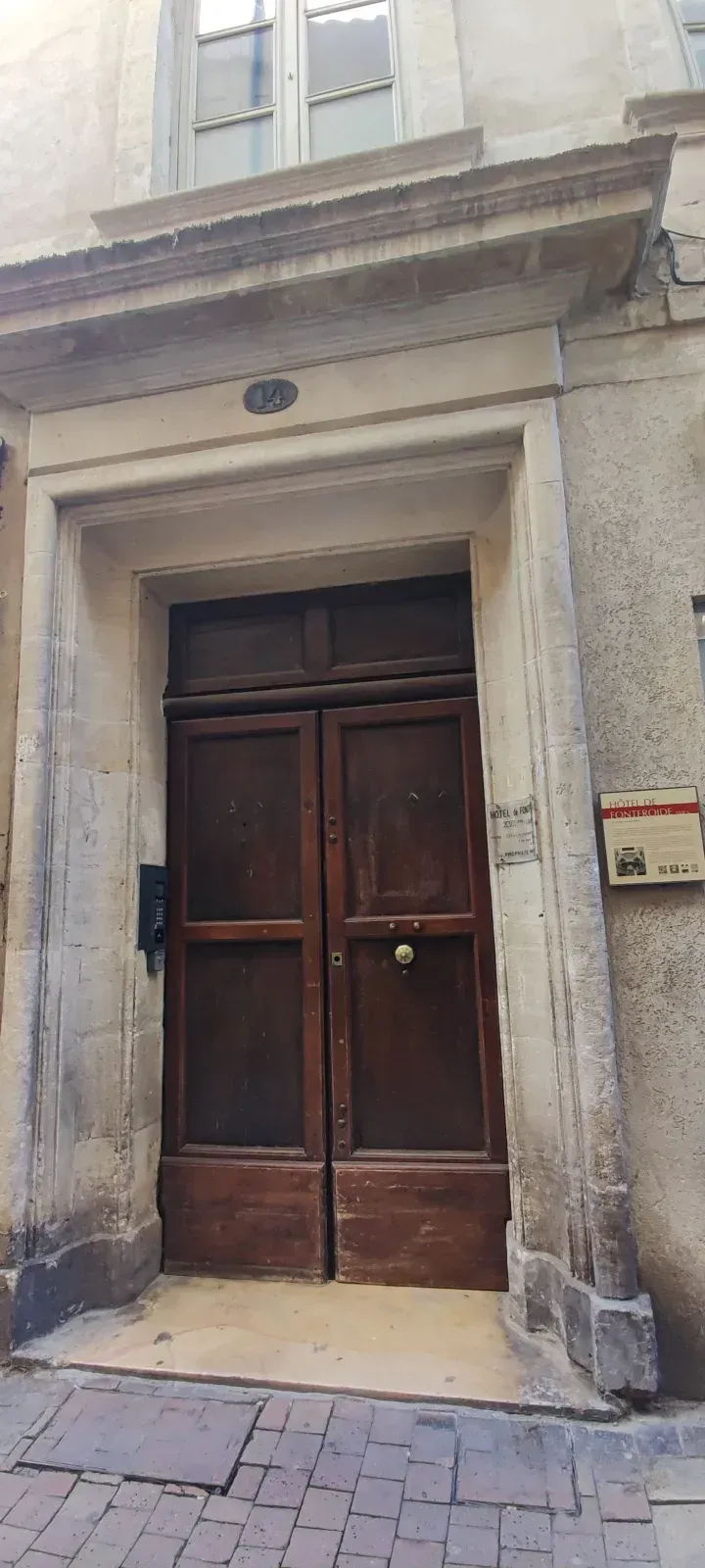 An Occitan Jewel and its Suite