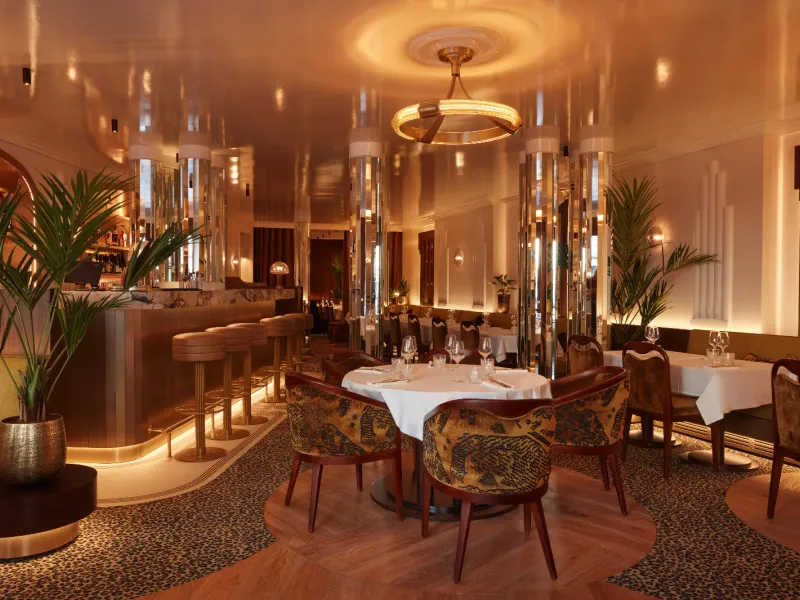 French restaurant with an Art Deco atmosphere
