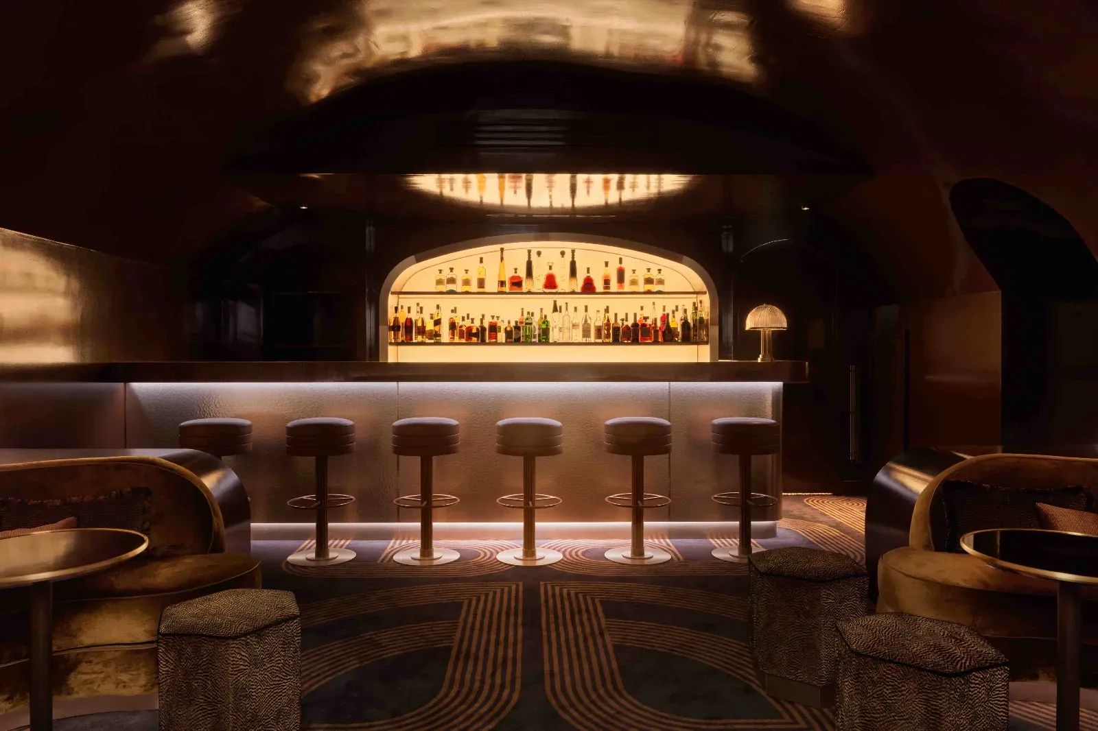 French restaurant with an Art Deco atmosphere