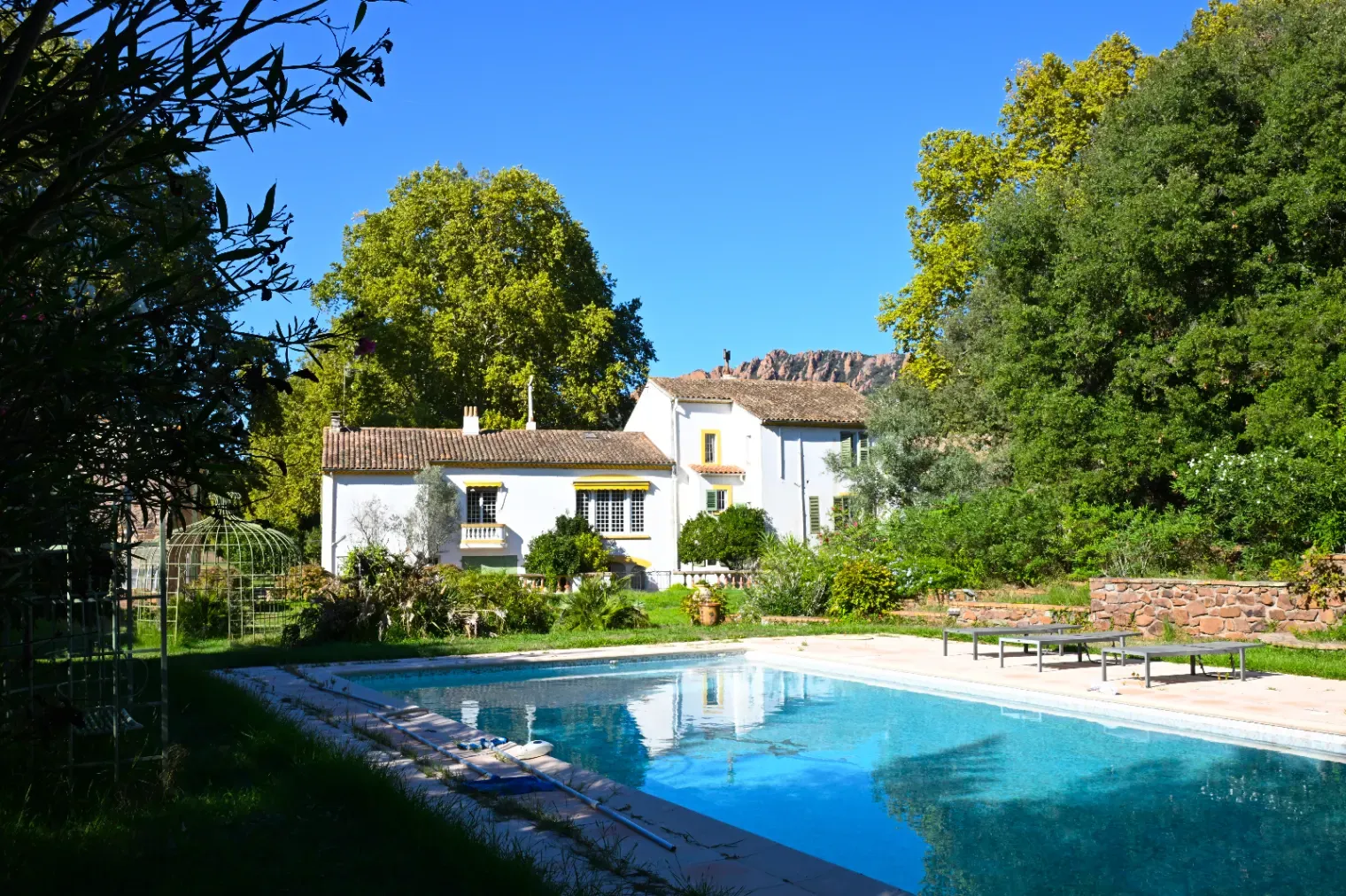 Bastide du XVIIIe Siècle à Agay pour événements d'entreprise. 