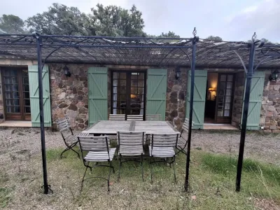 La Bergerie: Villa for Events in Saint-Raphael's Natural Setting