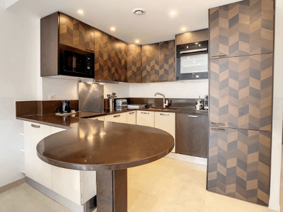 Stylish 2-Bedroom Cannes Apartment Near Croisette & Beach