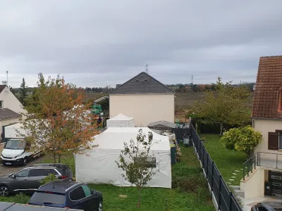 Modern family home 25 minutes from Paris