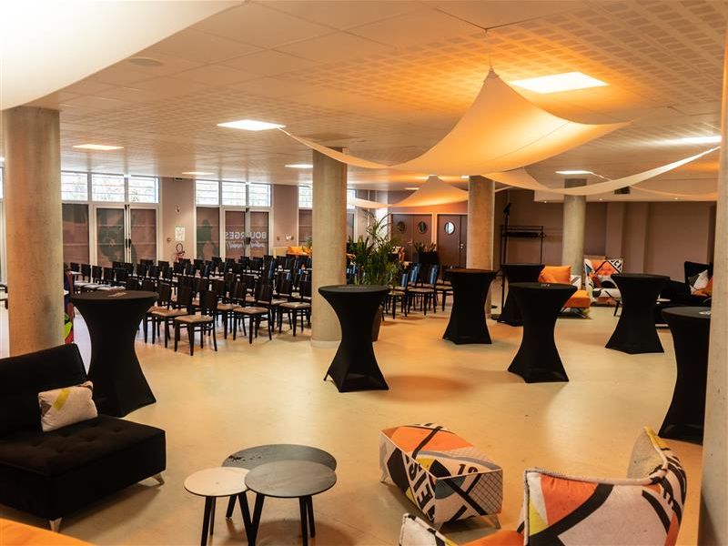 Groupama" exhibition