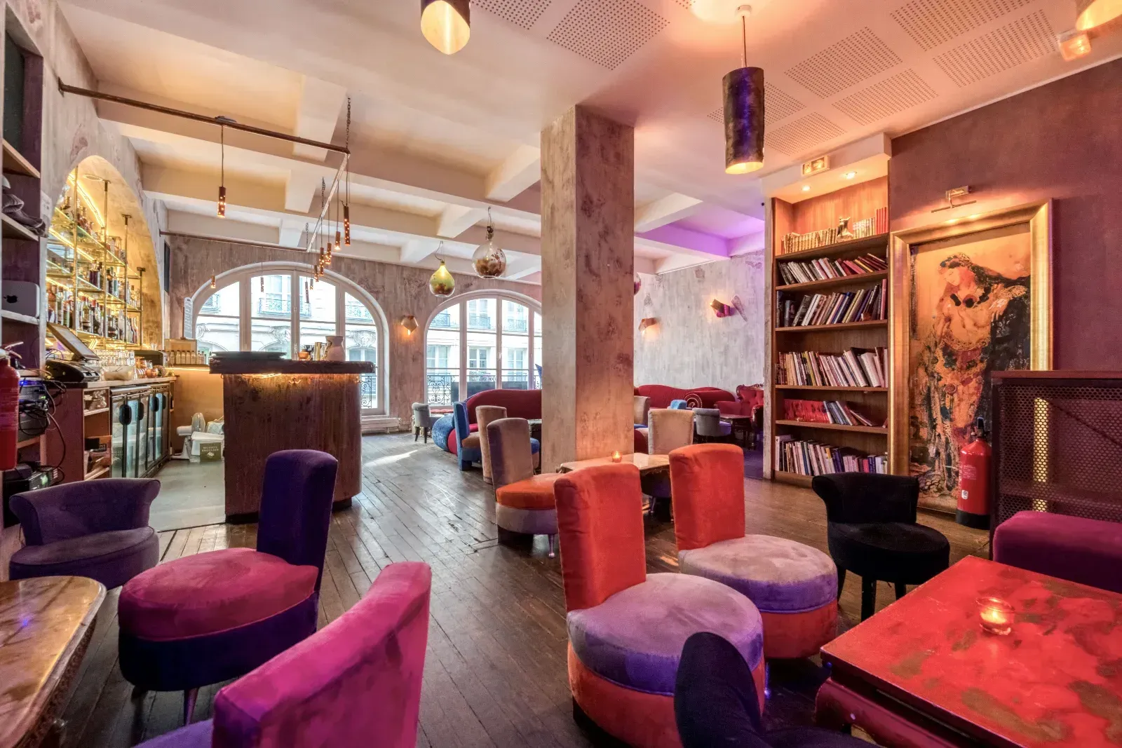 Mixology bar in the heart of Paris