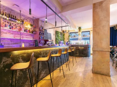Mixology bar in the heart of Paris