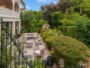 Luxury Hotel for Seminars & Events Between Paris and Versailles