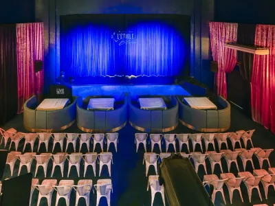 Historic Cabaret-Théâtre in Marseille