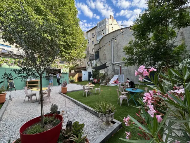300m² Garden for Events in Marseille | Seminar & Cocktail Venue