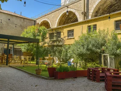 300m² Garden for Events in Marseille | Seminar & Cocktail Venue