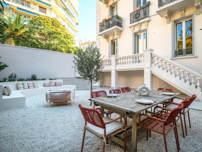 Appartement chic 3 chambres à Cannes – Avec jardin, près du Palais