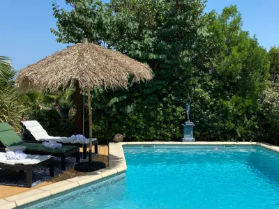 Luxury Villa with Pool & Golf View near Montpellier