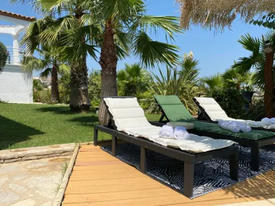 Luxury Villa with Pool & Golf View near Montpellier