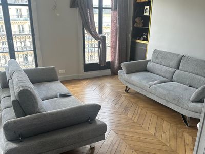 Modern Parisian Flat with Arc de Triomphe & Eiffel Tower Views