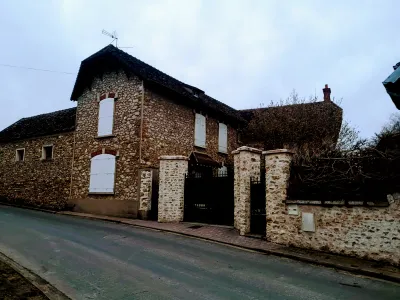 Exceptional millstone house, early 1900s, 50 km from Paris